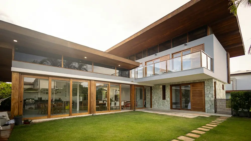 Einfamilienhaus mit großem Garten
